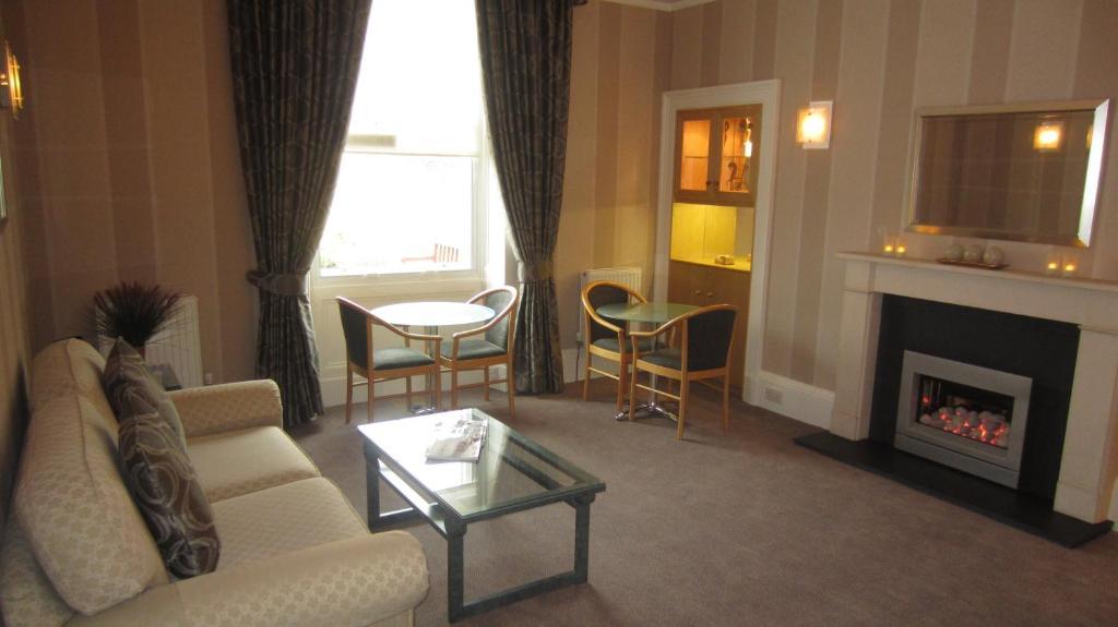 Kew House Hotel Единбург Екстериор снимка