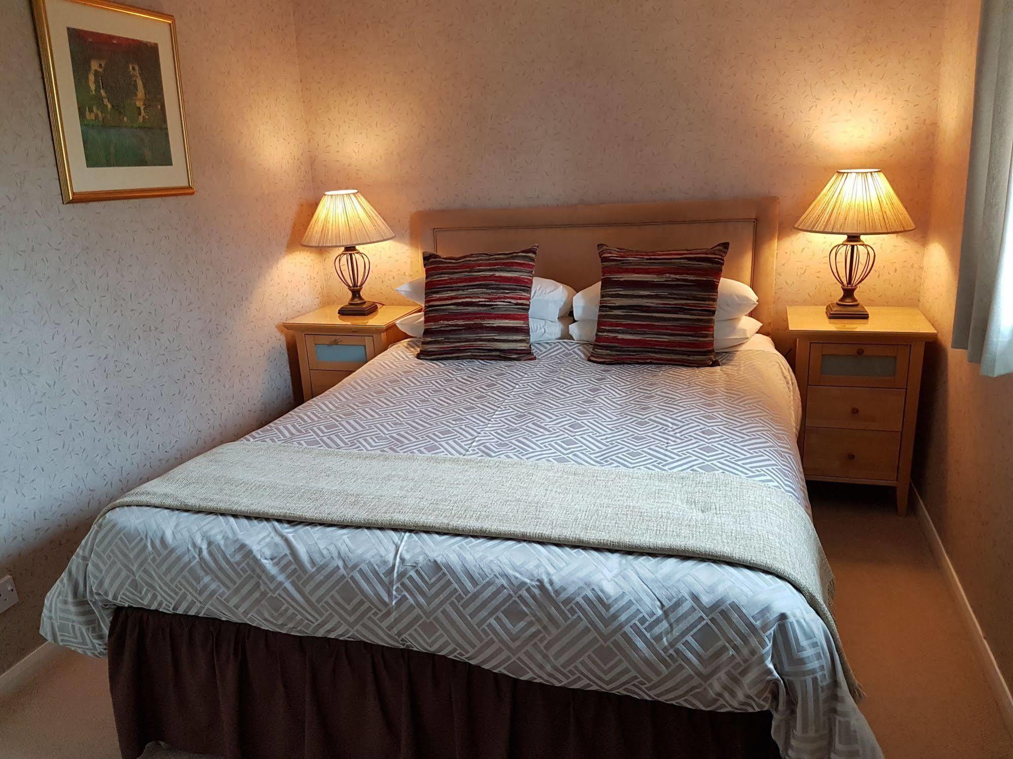 Kew House Hotel Единбург Екстериор снимка