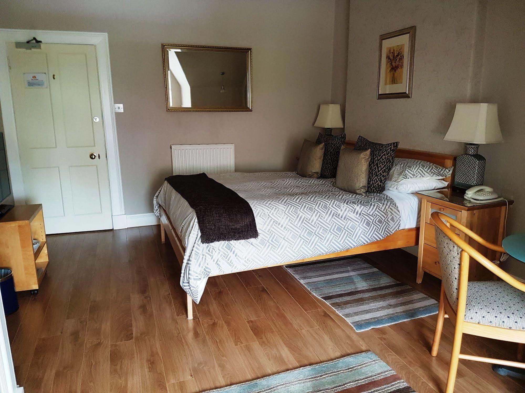 Kew House Hotel Единбург Екстериор снимка